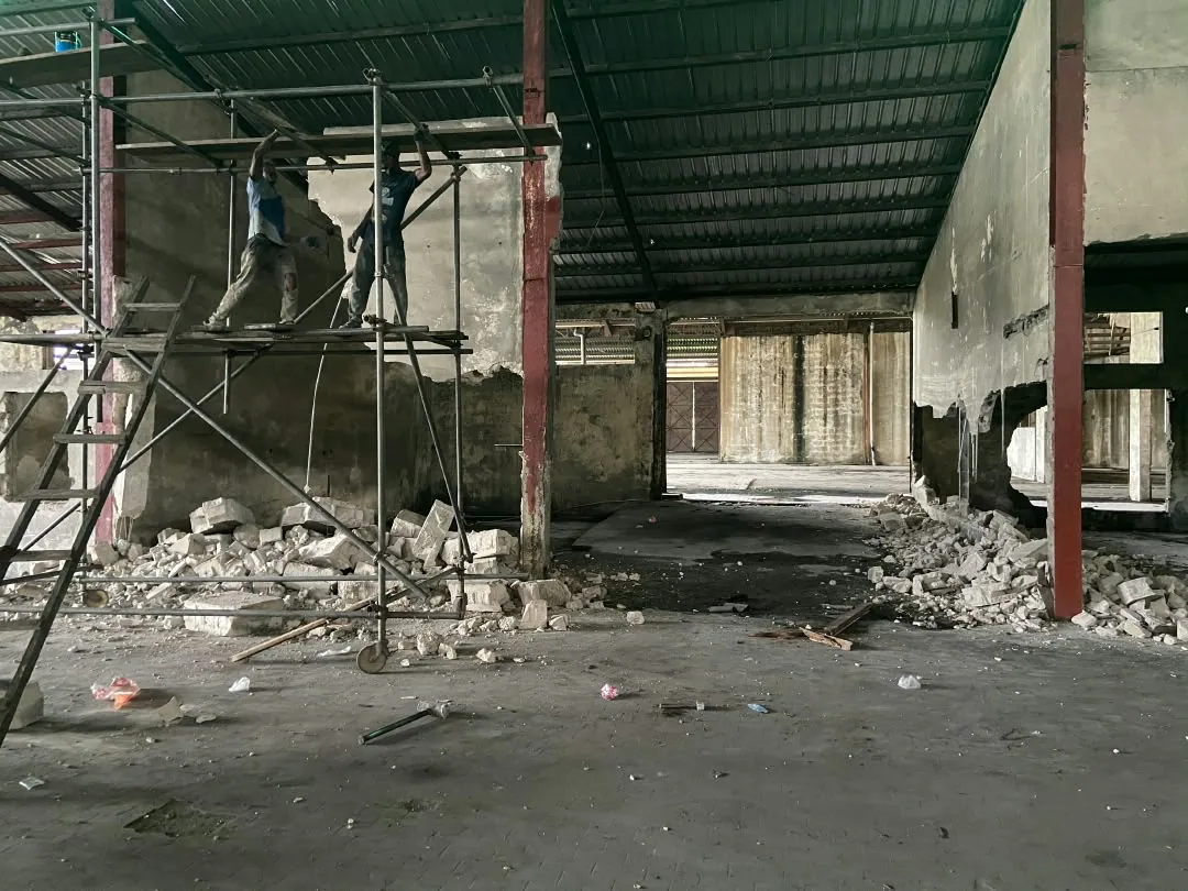 Kaybi interior during renovation